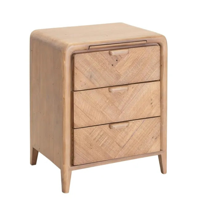 **Houten Nachttafel met Drie Lades en Chevronpatroon**